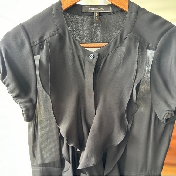 BCBG Maxazria fitted dress with short sleeves, ruffled, knee length, silk - Picture 3 of 16